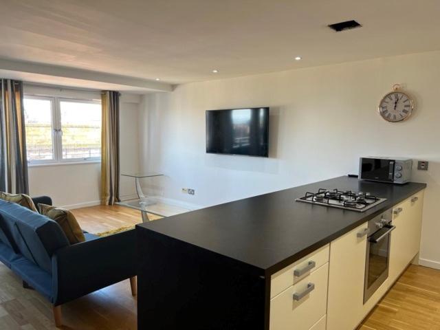 Modern & Spacious 2 Bed Merchant City Apart-High St グラスゴー エクステリア 写真